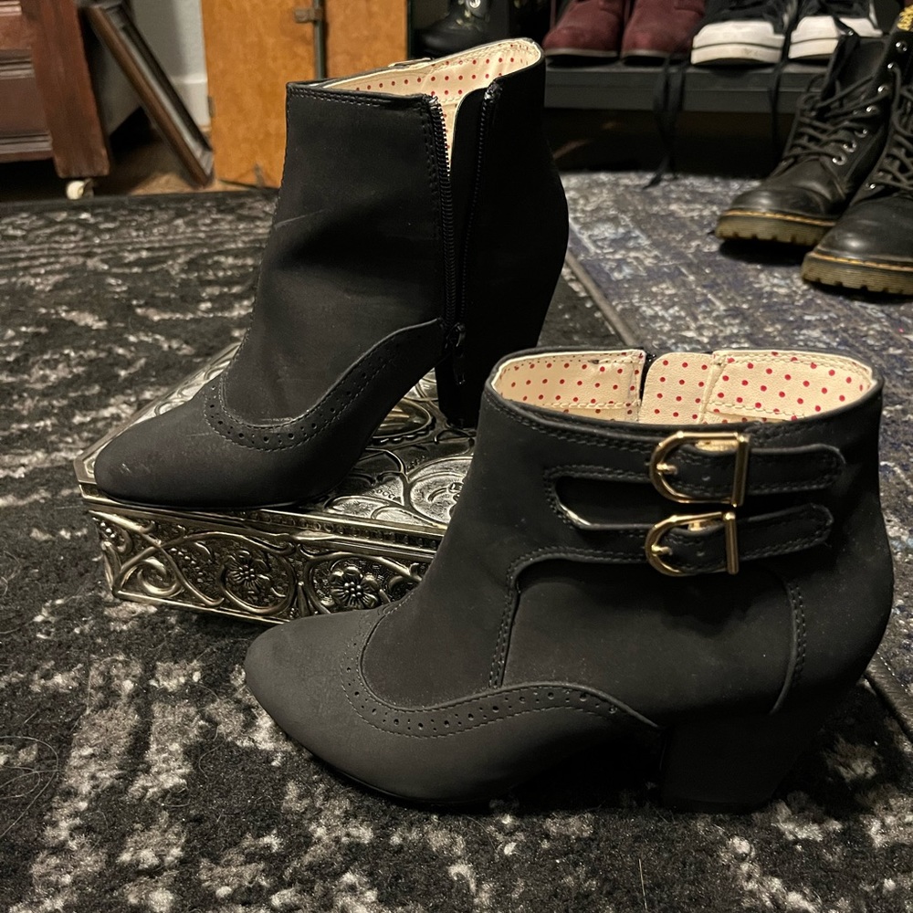 B.A.I.T Retro booties